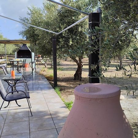 Olea Cottage Galatás Exterior foto