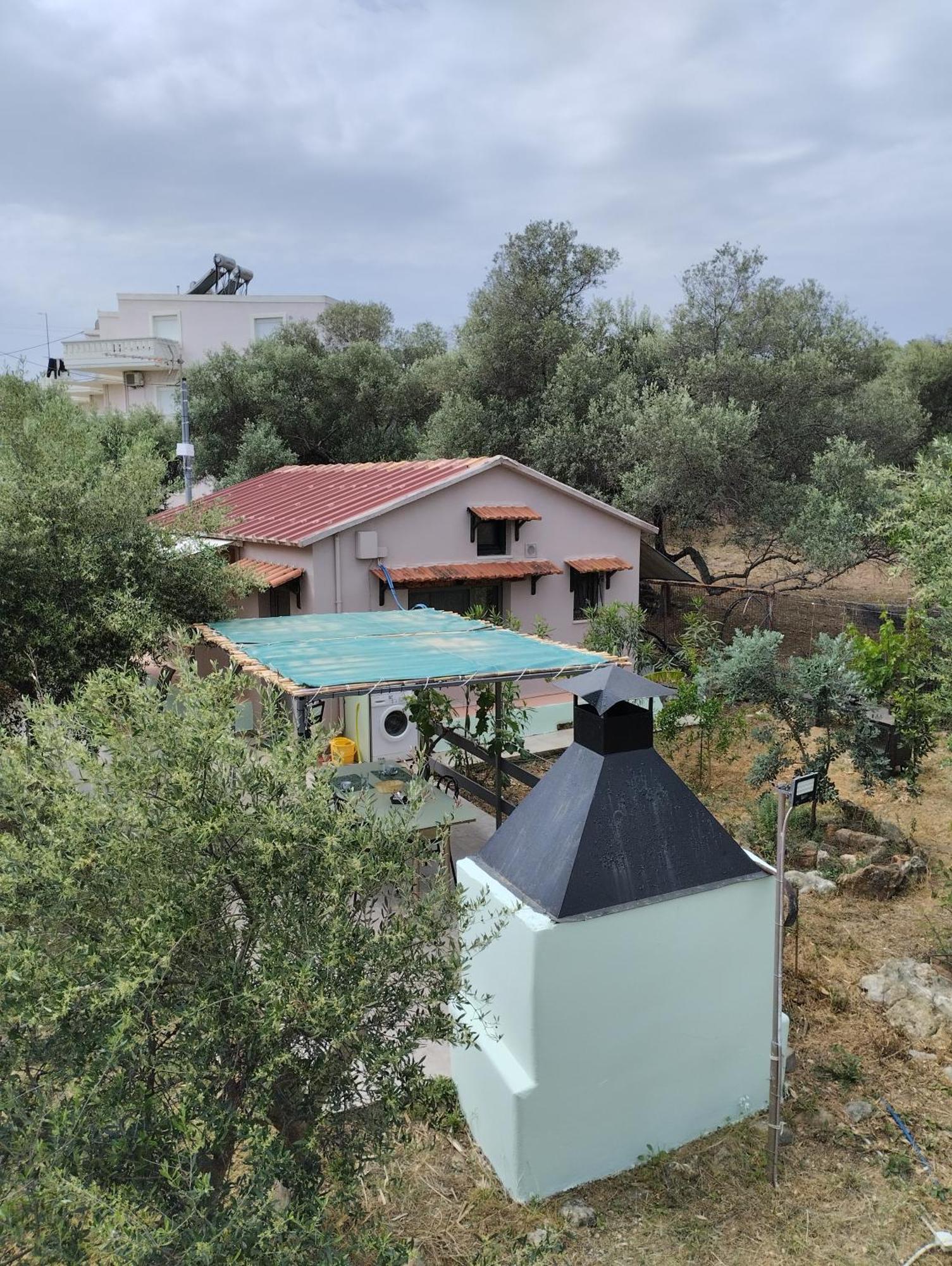 Olea Cottage Galatás Exterior foto
