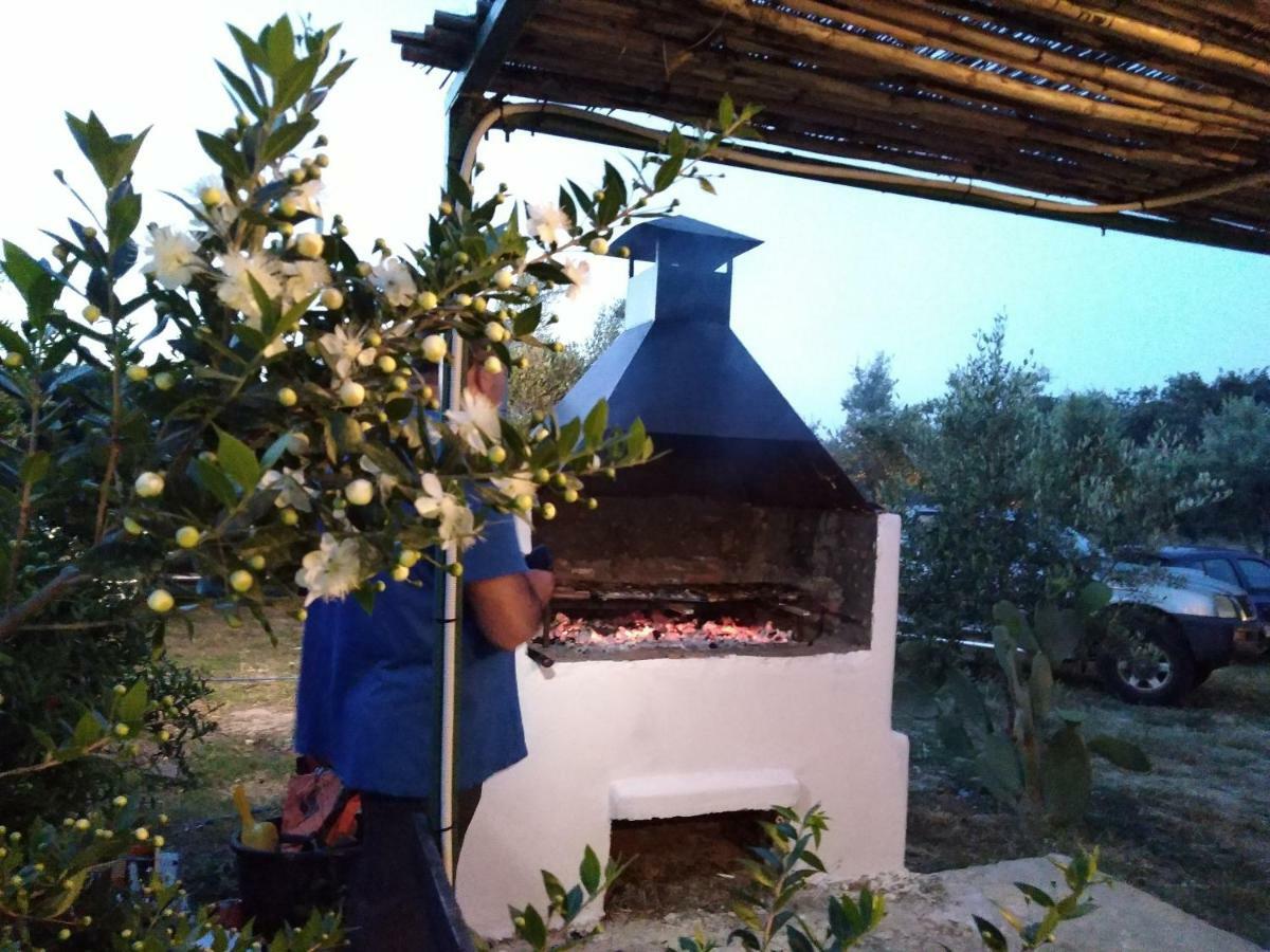 Olea Cottage Galatás Exterior foto